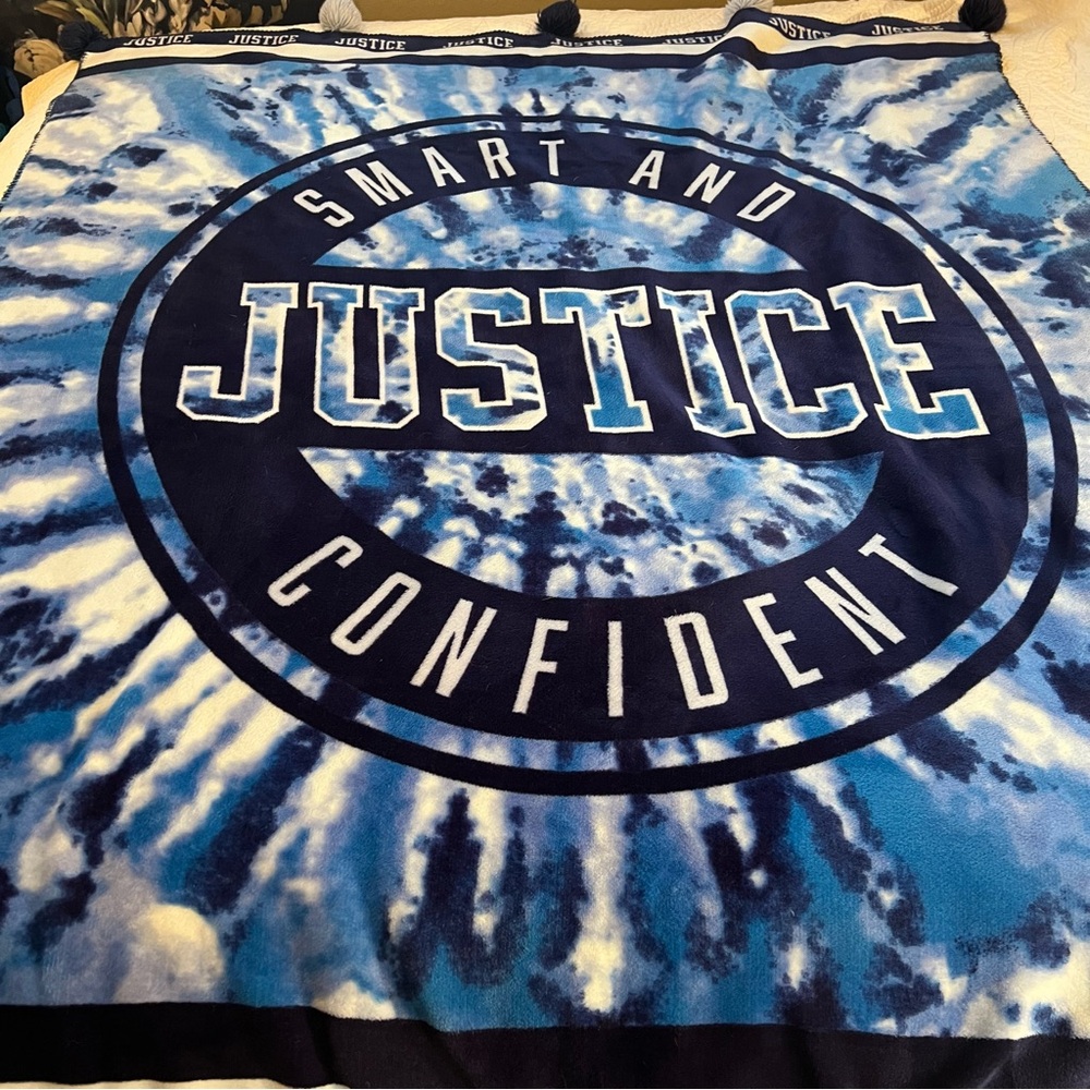 Justice Fleece Blanket with Pompoms Smart & Confident 50” x 60” Rare